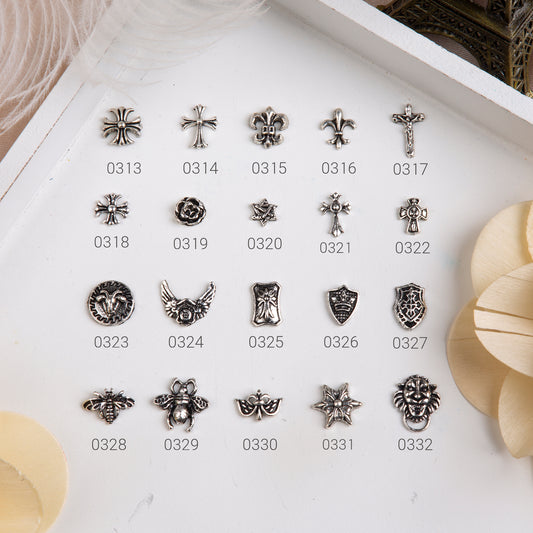 Charm Chrome Hearts Nail Art Decoration (#001)